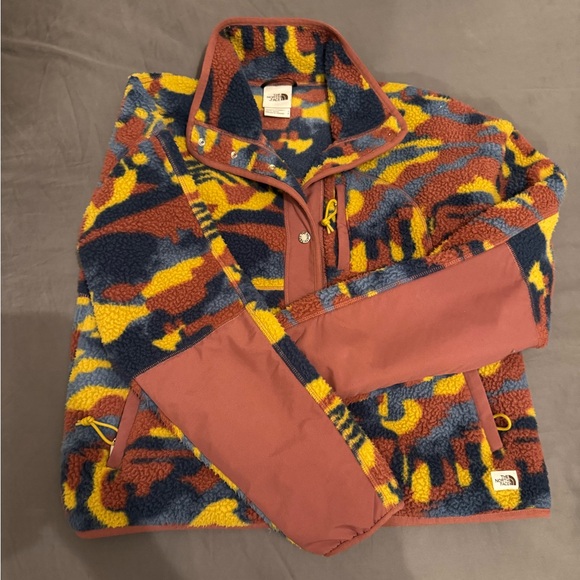 North Face women’s Cragmont full snap jacket size Small - Picture 3 of 5